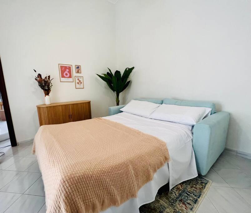 Scio Guesthouse-Centro Storico Наполи Екстериор снимка