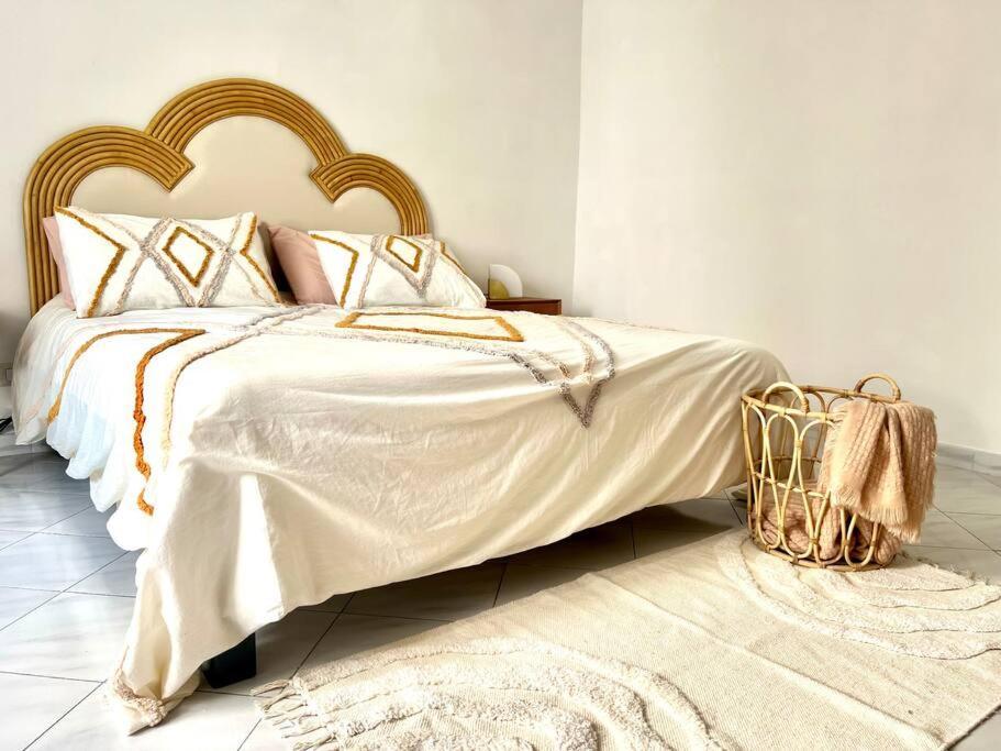 Scio Guesthouse-Centro Storico Наполи Екстериор снимка